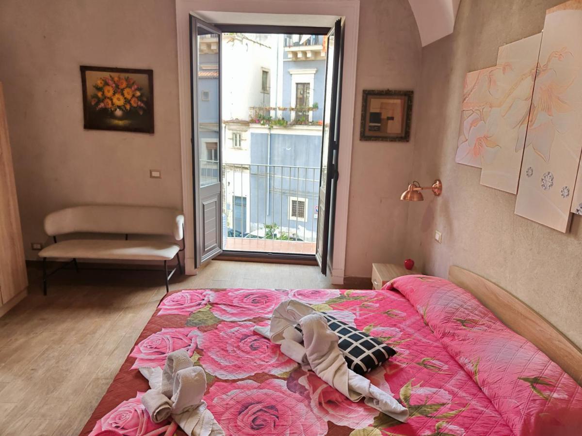 Ferienwohnung Pantaleone Holiday House Catania Exterior foto