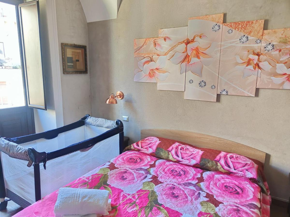 Ferienwohnung Pantaleone Holiday House Catania Exterior foto